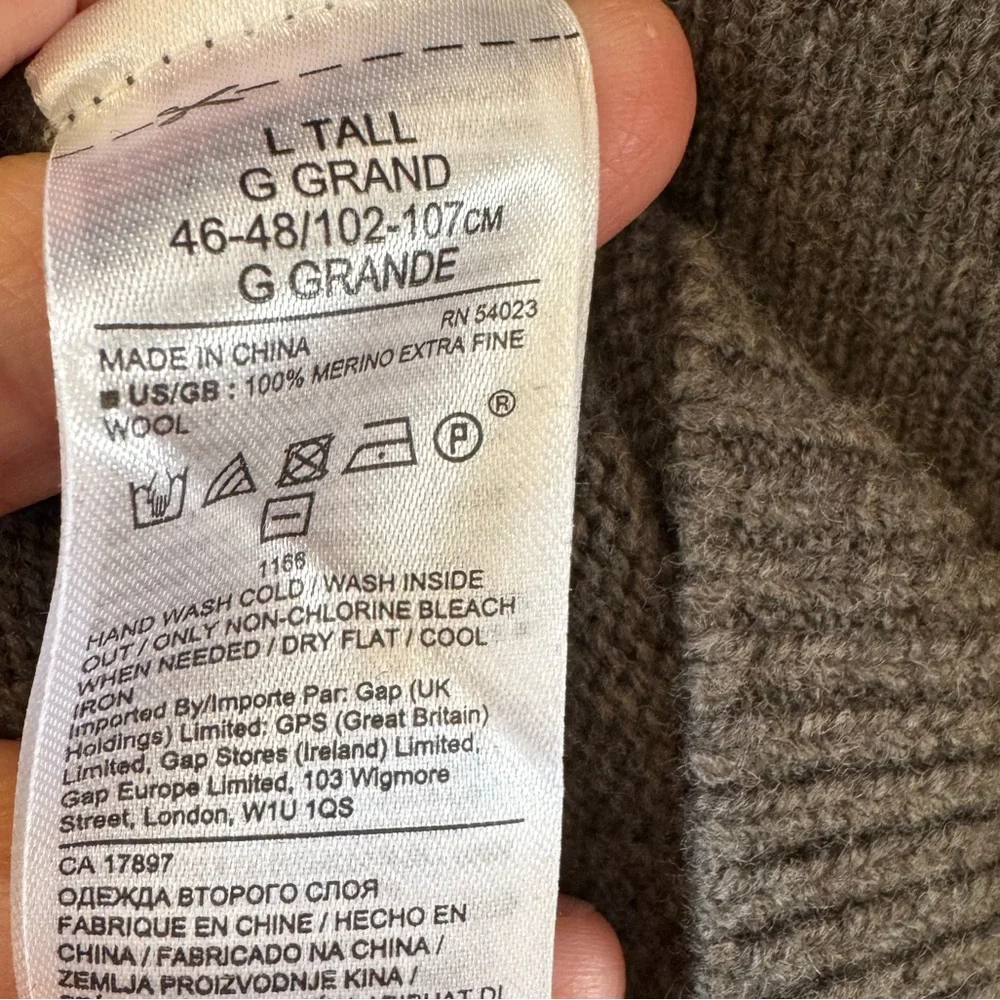 Banana republic sweater men's – Large Tall - Picture 4 of 6